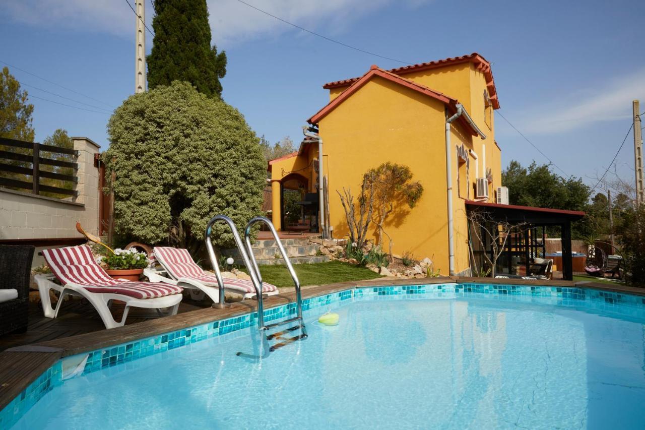 Amazing Vila Close To Sitges, Jacuzzi, Swimming Pool & Exellent Views 올리벨라 외부 사진