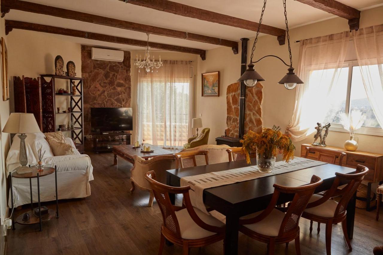 Amazing Vila Close To Sitges, Jacuzzi, Swimming Pool & Exellent Views 올리벨라 외부 사진