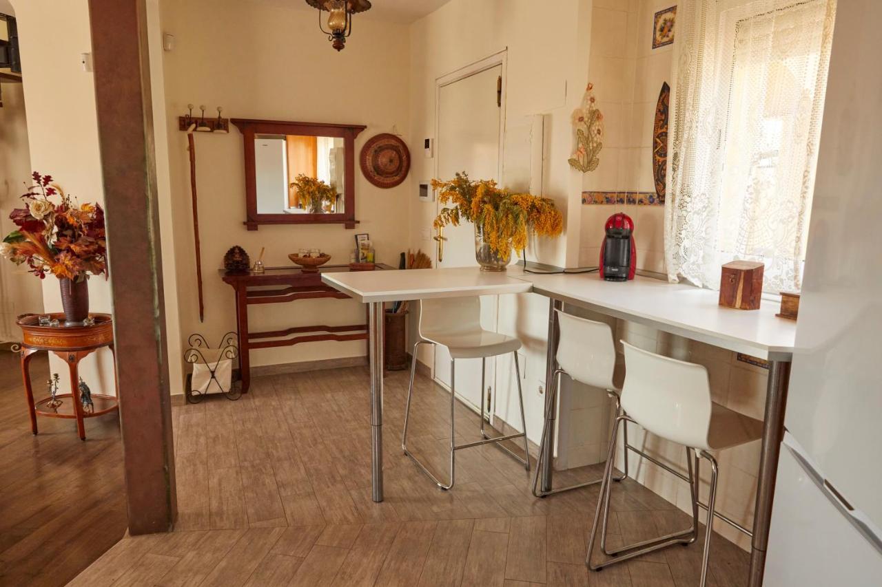 Amazing Vila Close To Sitges, Jacuzzi, Swimming Pool & Exellent Views 올리벨라 외부 사진