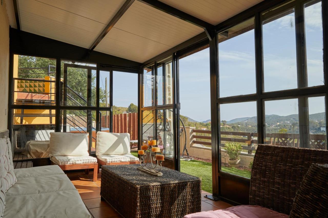 Amazing Vila Close To Sitges, Jacuzzi, Swimming Pool & Exellent Views 올리벨라 외부 사진